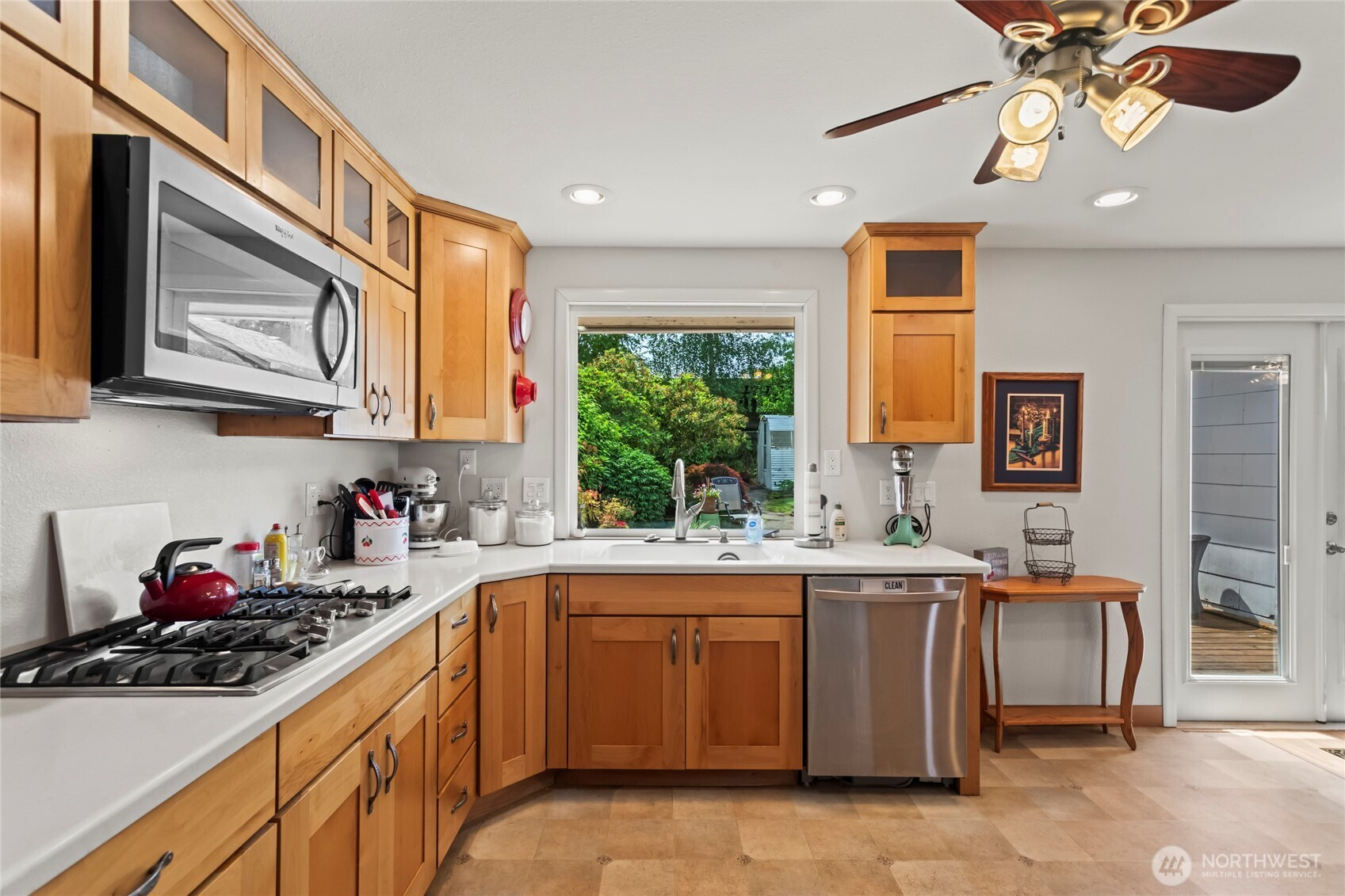 108 Champion Street, Steilacoom, WA 98388