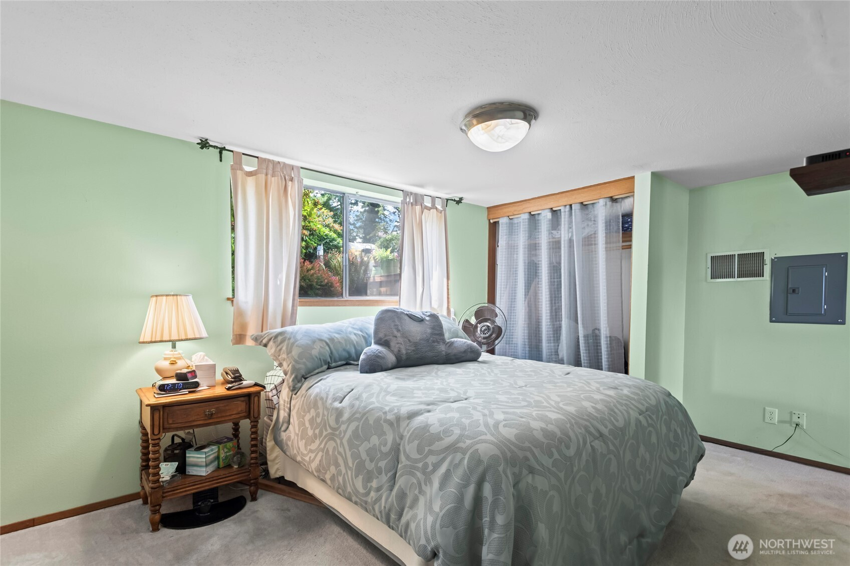 108 Champion Street, Steilacoom, WA 98388