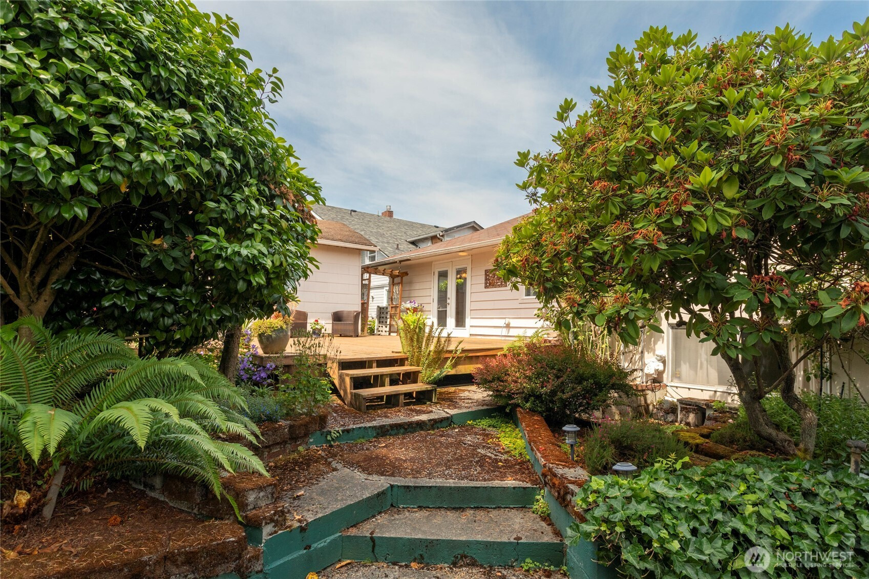 108 Champion Street, Steilacoom, WA 98388