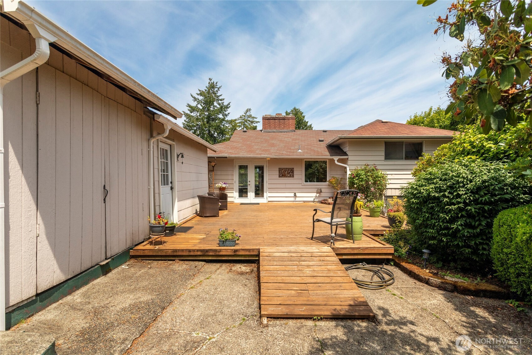 108 Champion Street, Steilacoom, WA 98388