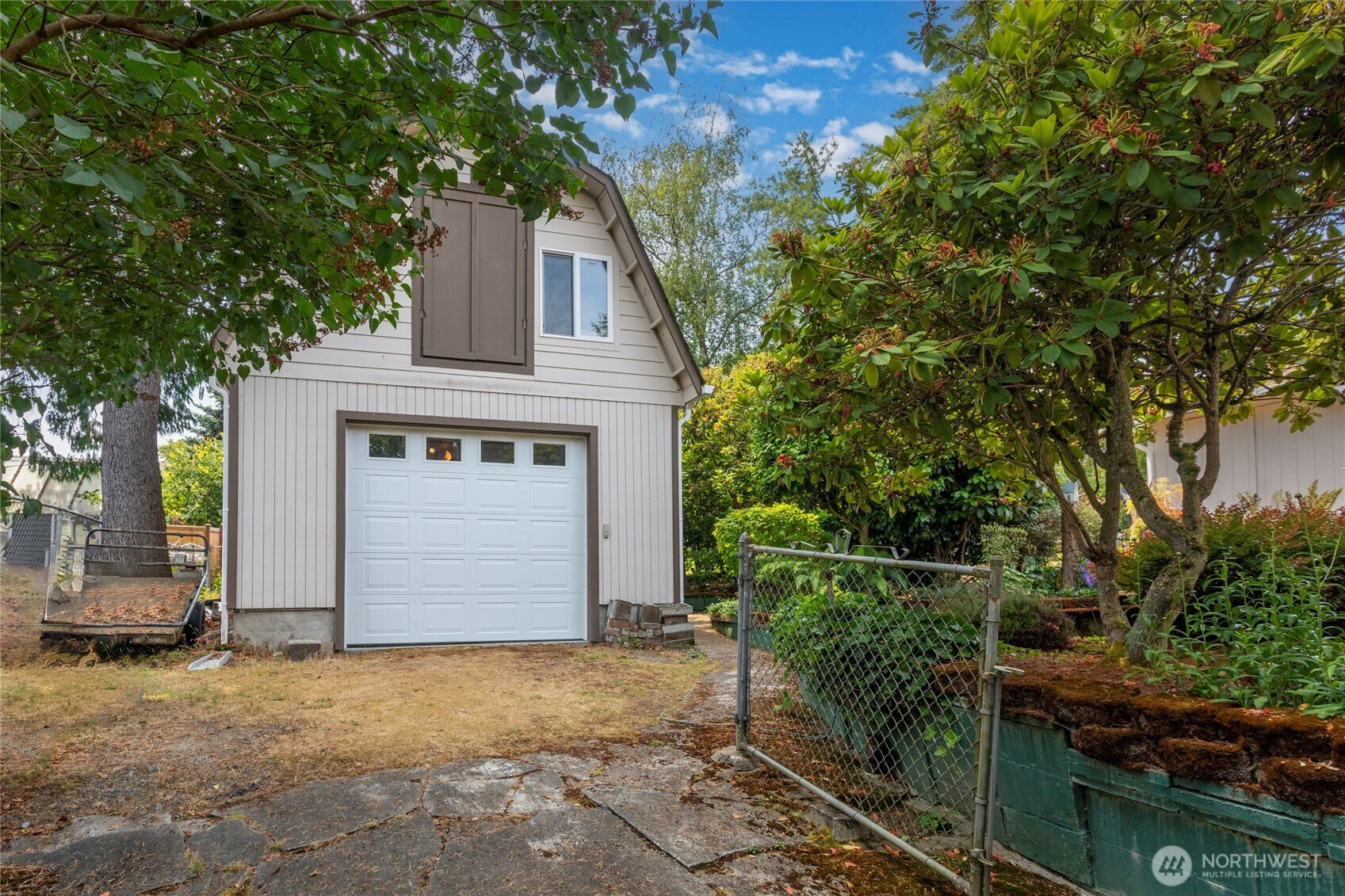 108 Champion Street, Steilacoom, WA 98388