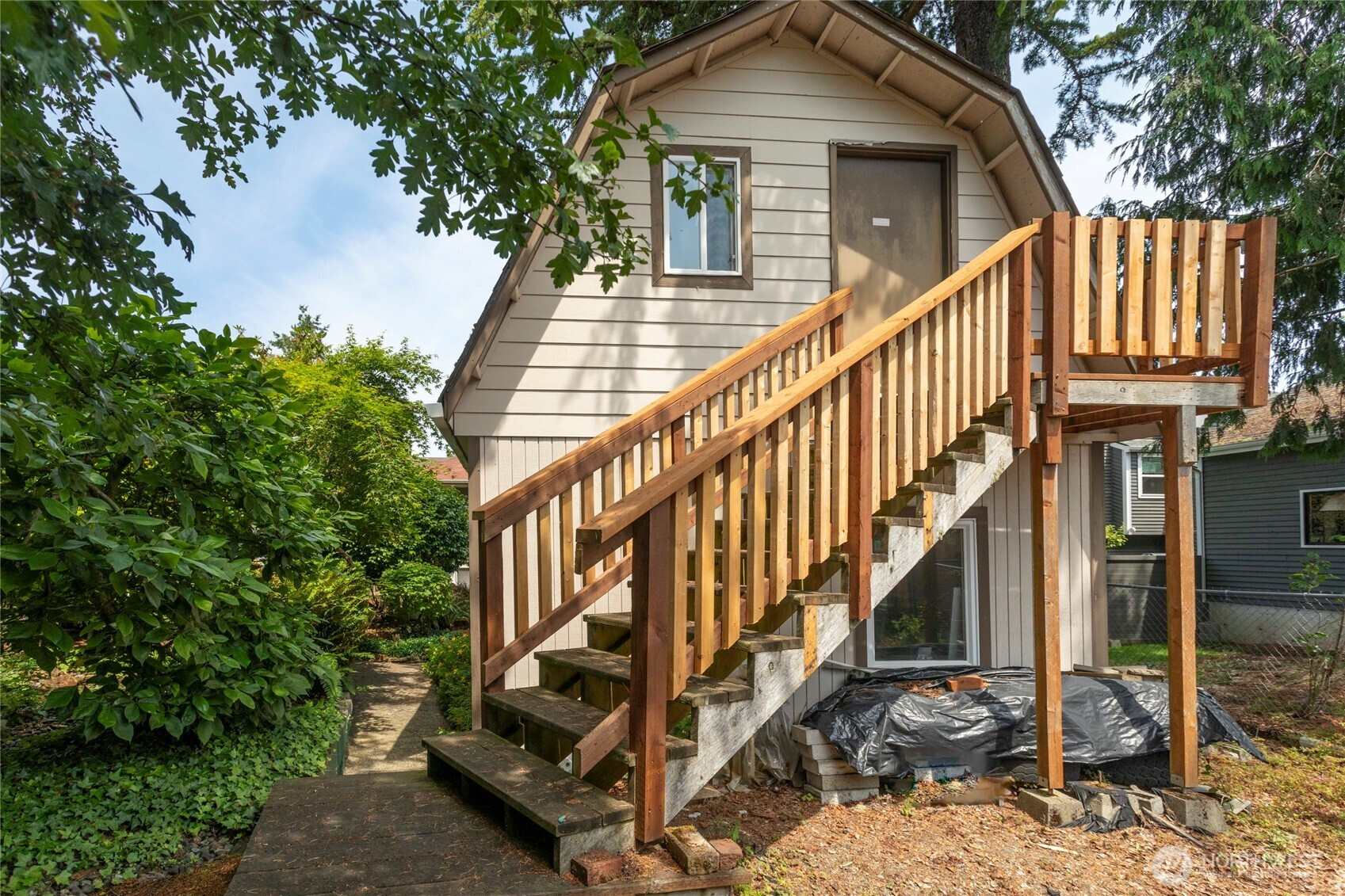 108 Champion Street, Steilacoom, WA 98388