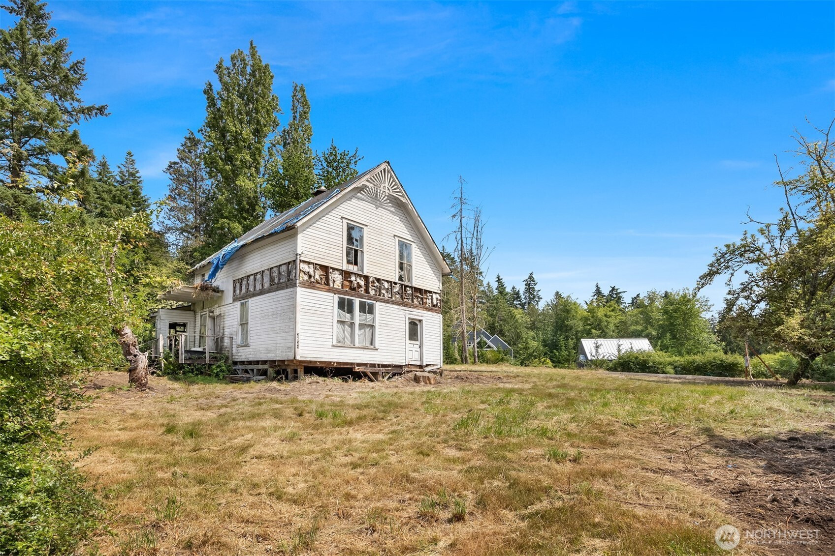 3634 Campbell Street NE, Bainbridge Island, WA 98110