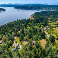 3634 Campbell Street NE, Bainbridge Island, WA 98110