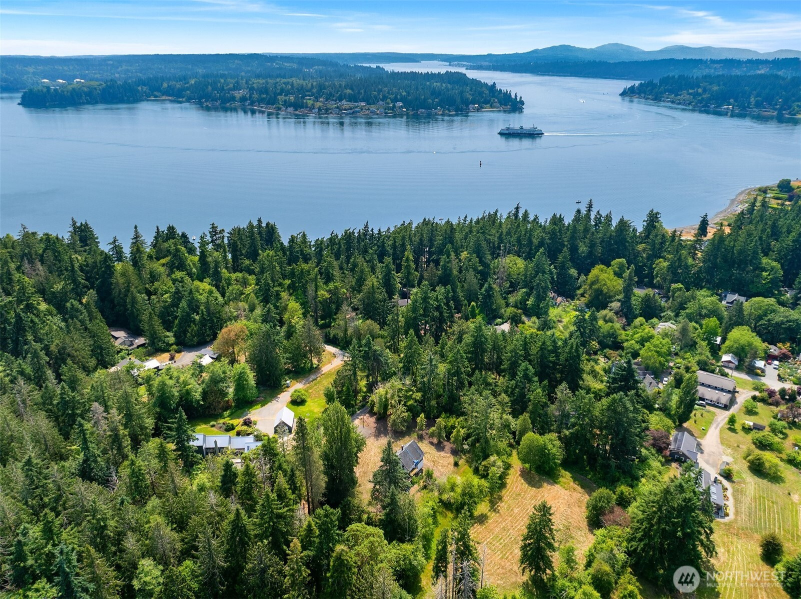 3634 Campbell Street NE, Bainbridge Island, WA 98110