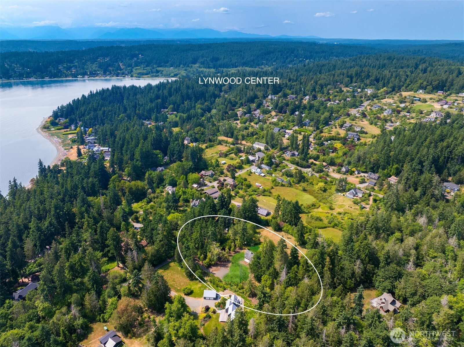 3634 Campbell Street NE, Bainbridge Island, WA 98110
