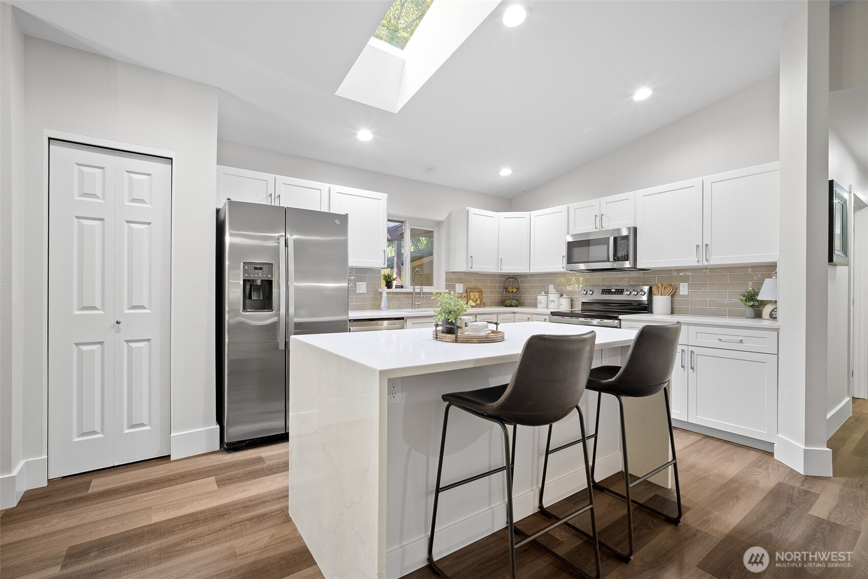 19030 92nd Avenue NW, Stanwood, WA 98292