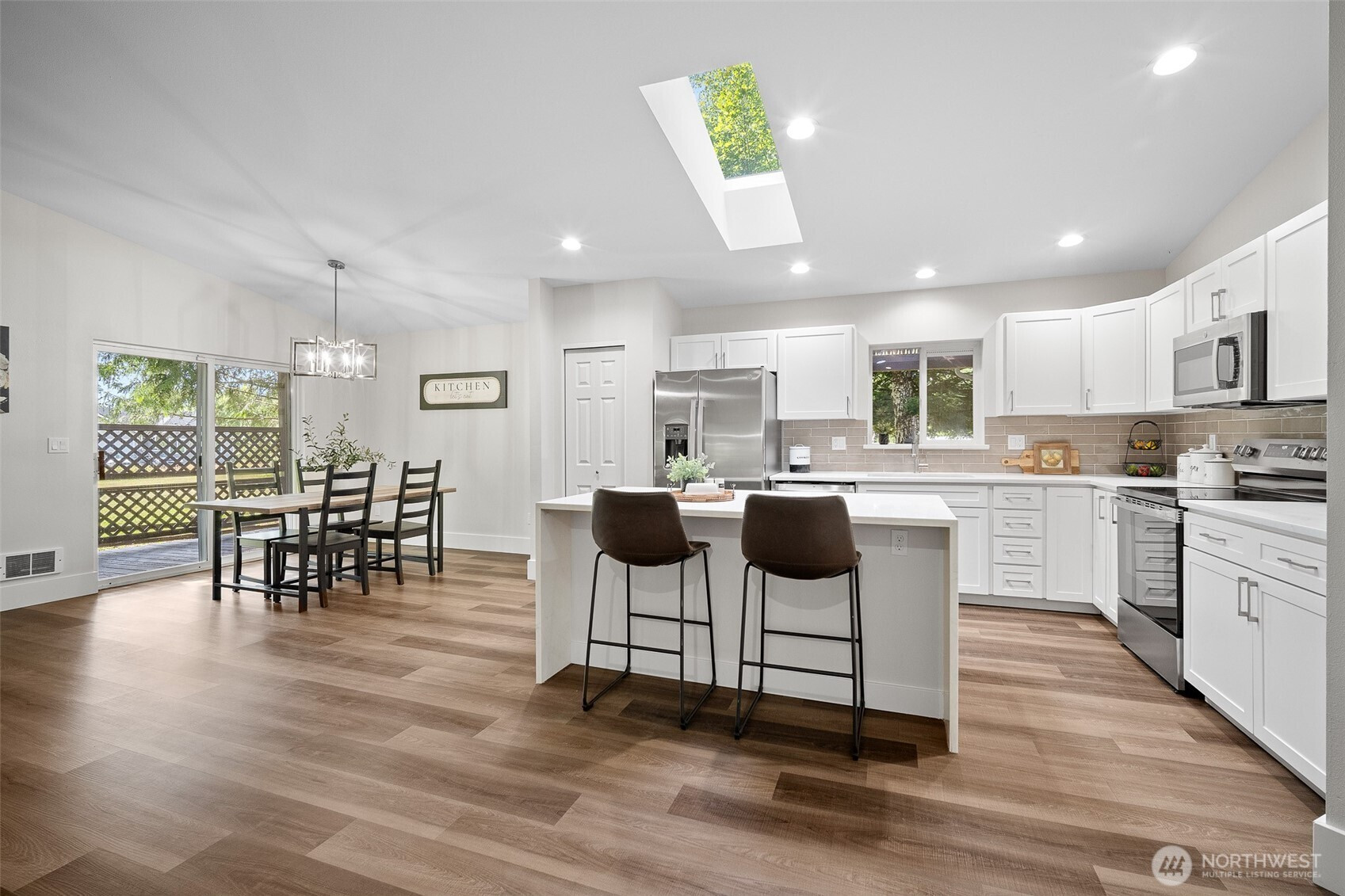 19030 92nd Avenue NW, Stanwood, WA 98292