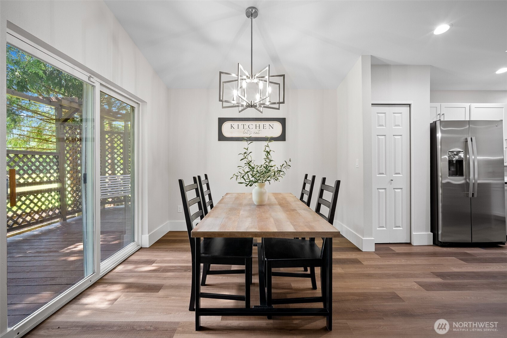 19030 92nd Avenue NW, Stanwood, WA 98292