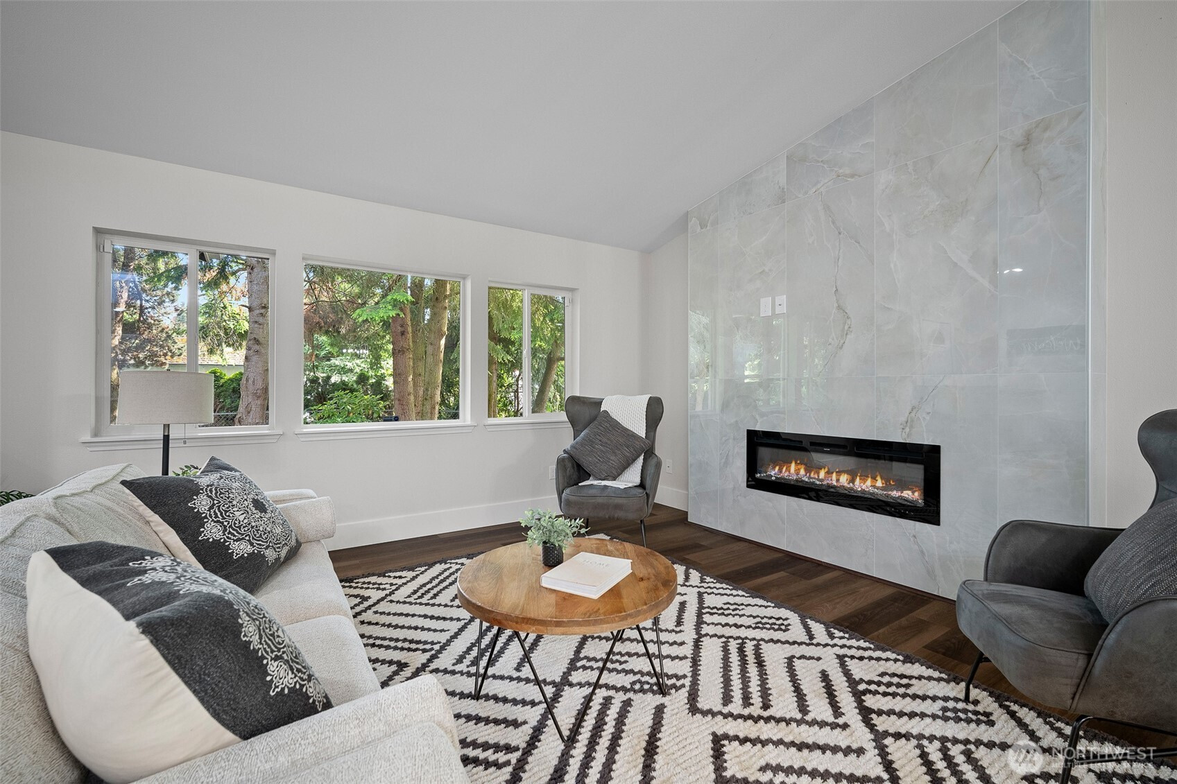 19030 92nd Avenue NW, Stanwood, WA 98292