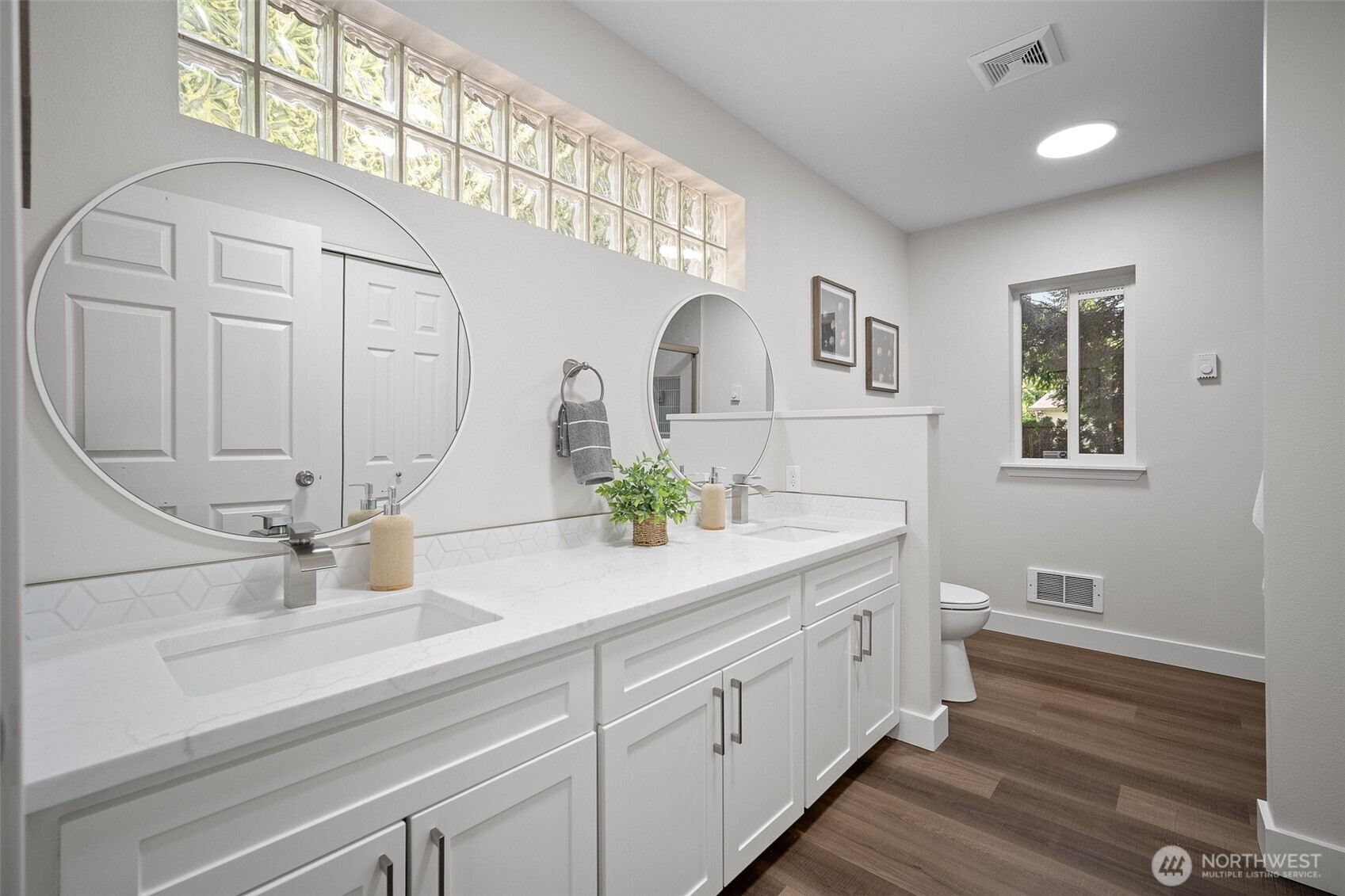 19030 92nd Avenue NW, Stanwood, WA 98292