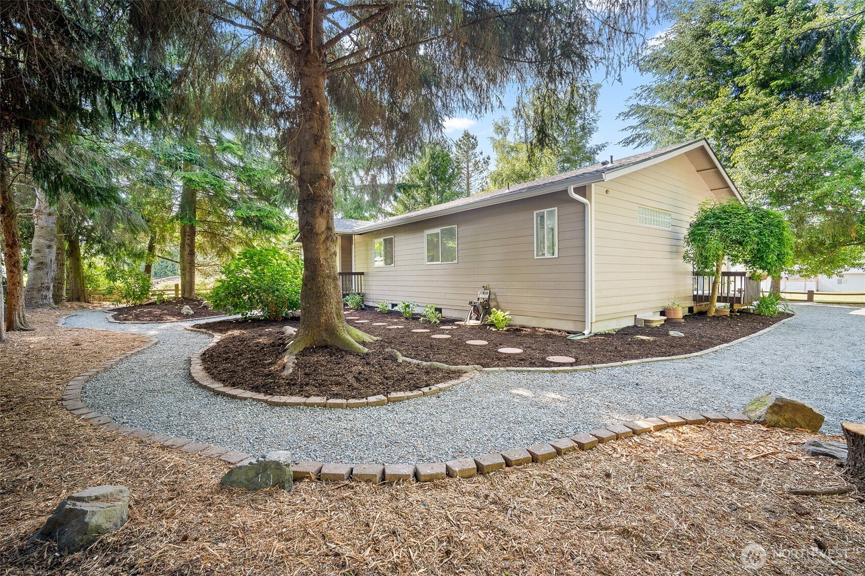 19030 92nd Avenue NW, Stanwood, WA 98292