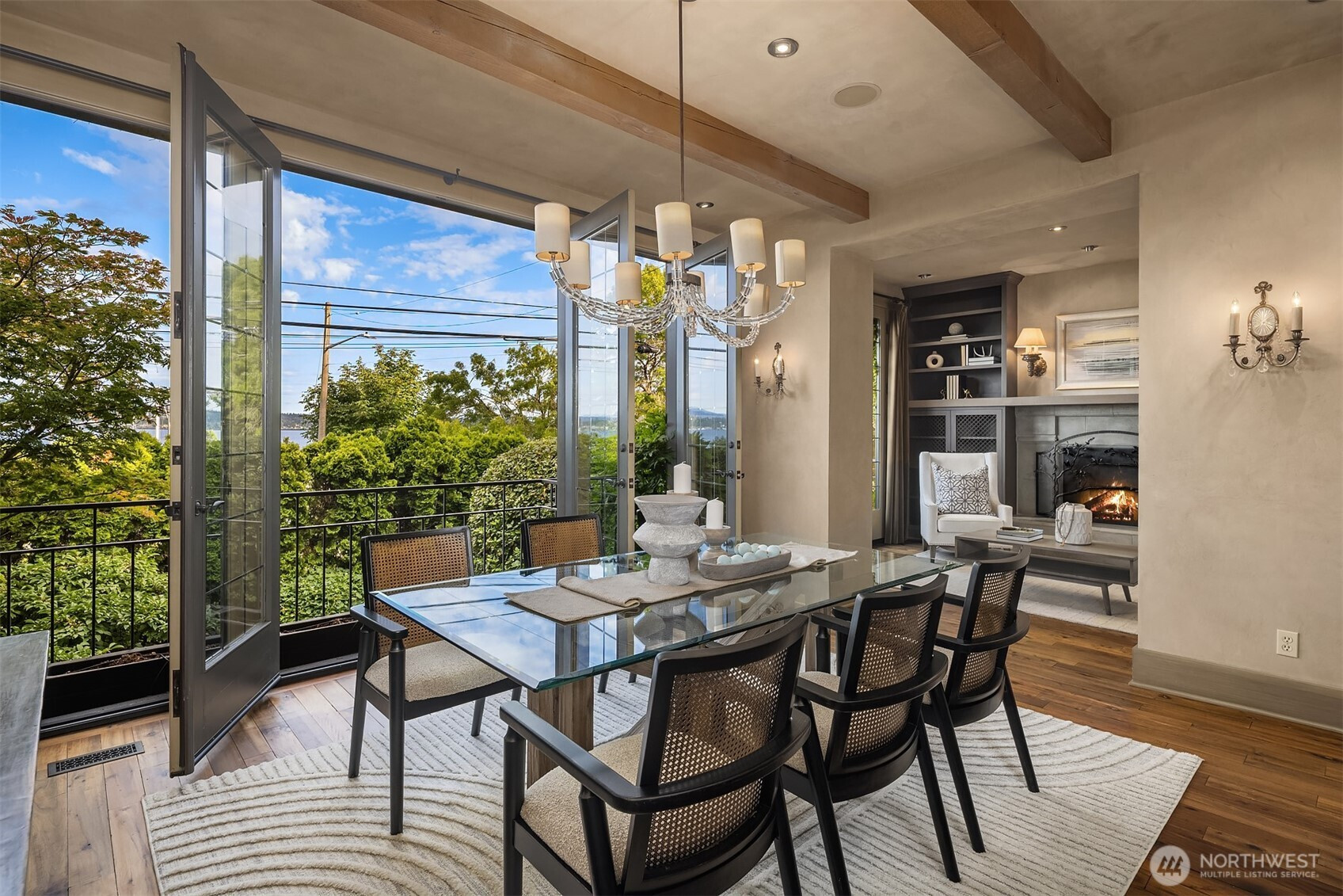 303 Lake Washington Boulevard, Seattle, WA 98122