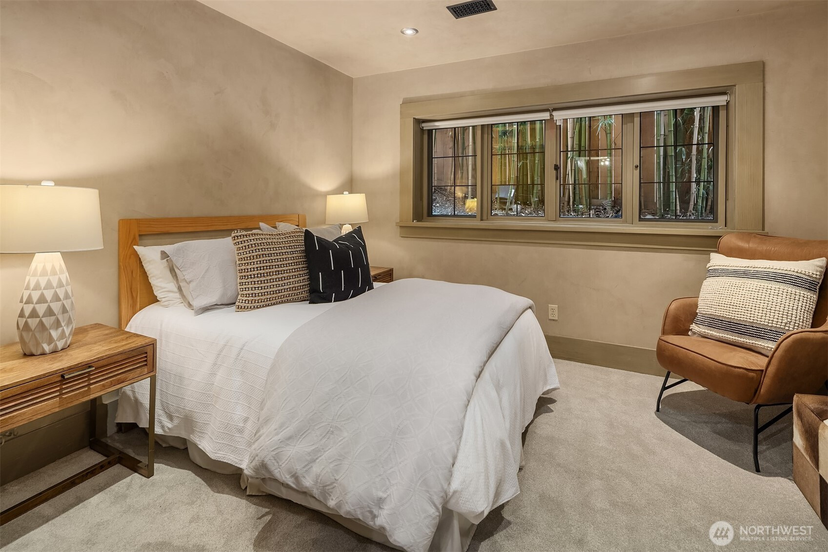 303 Lake Washington Boulevard, Seattle, WA 98122