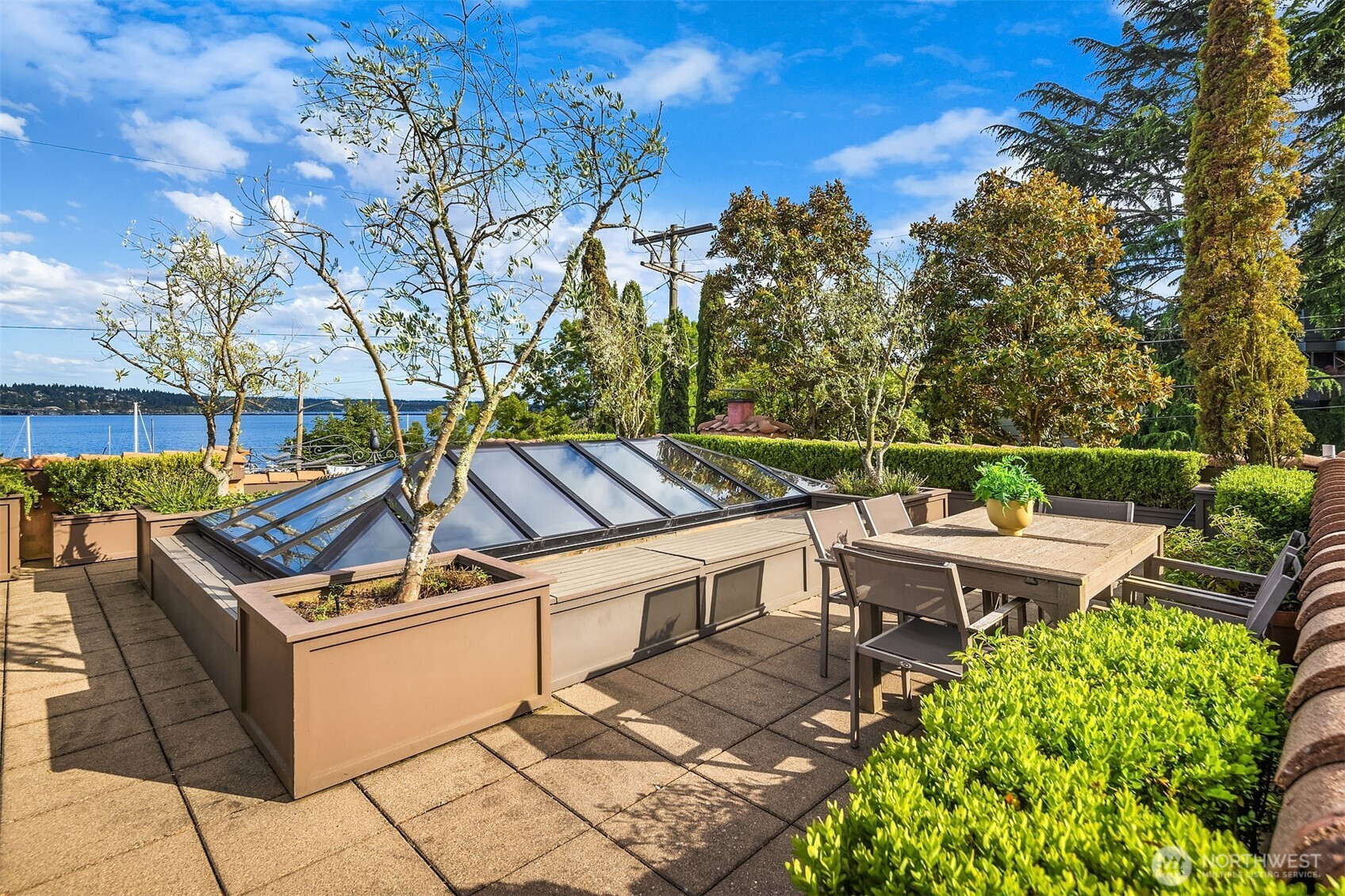 303 Lake Washington Boulevard, Seattle, WA 98122