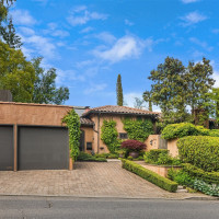 303 Lake Washington Boulevard, Seattle, WA 98122