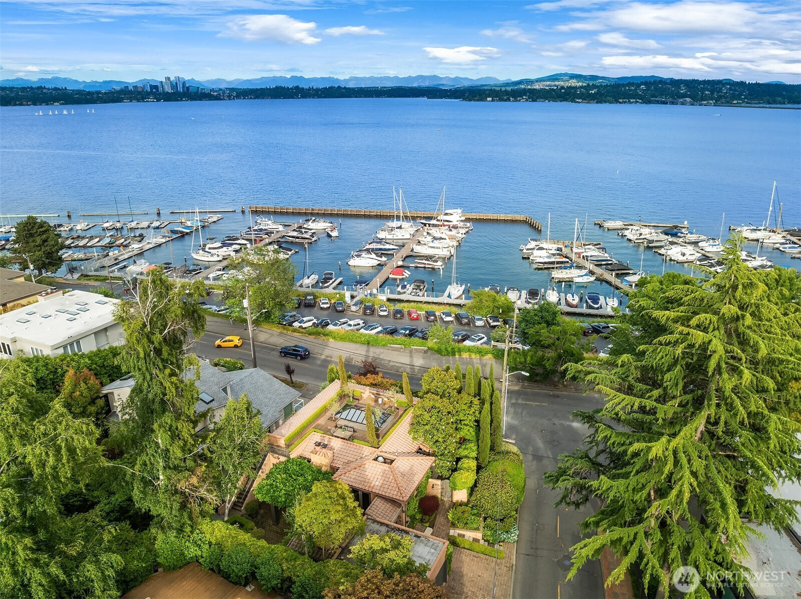 303 Lake Washington Boulevard, Seattle, WA 98122