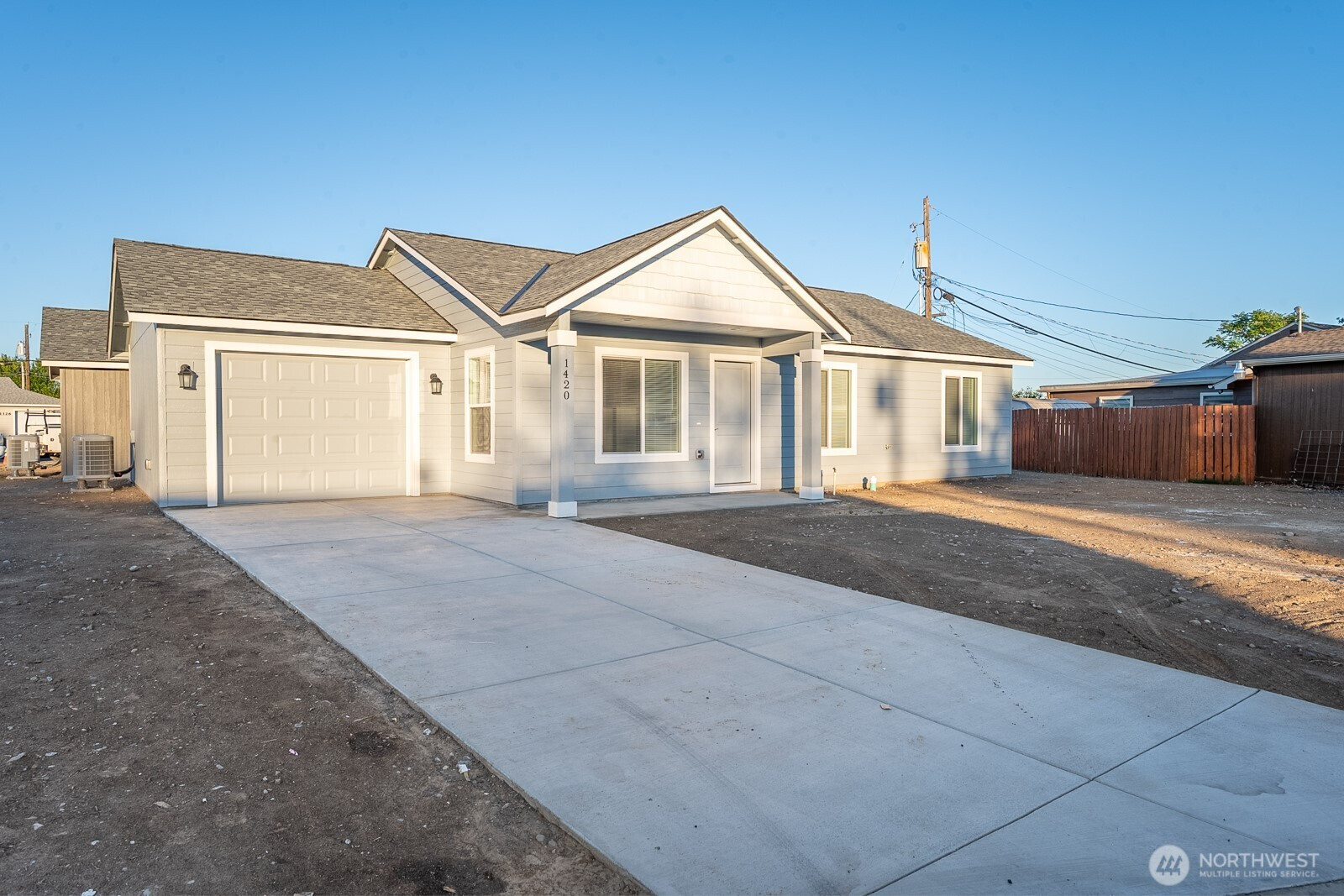 1420 W Craig Street, Moses Lake, WA 98837
