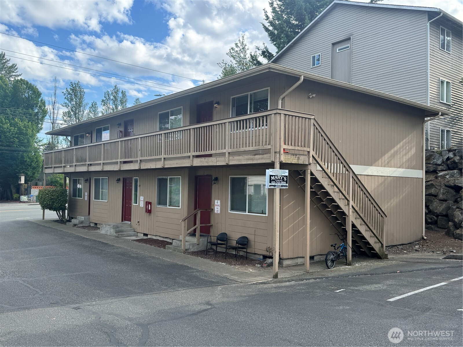 109 W Casino Road, Everett, WA 98204