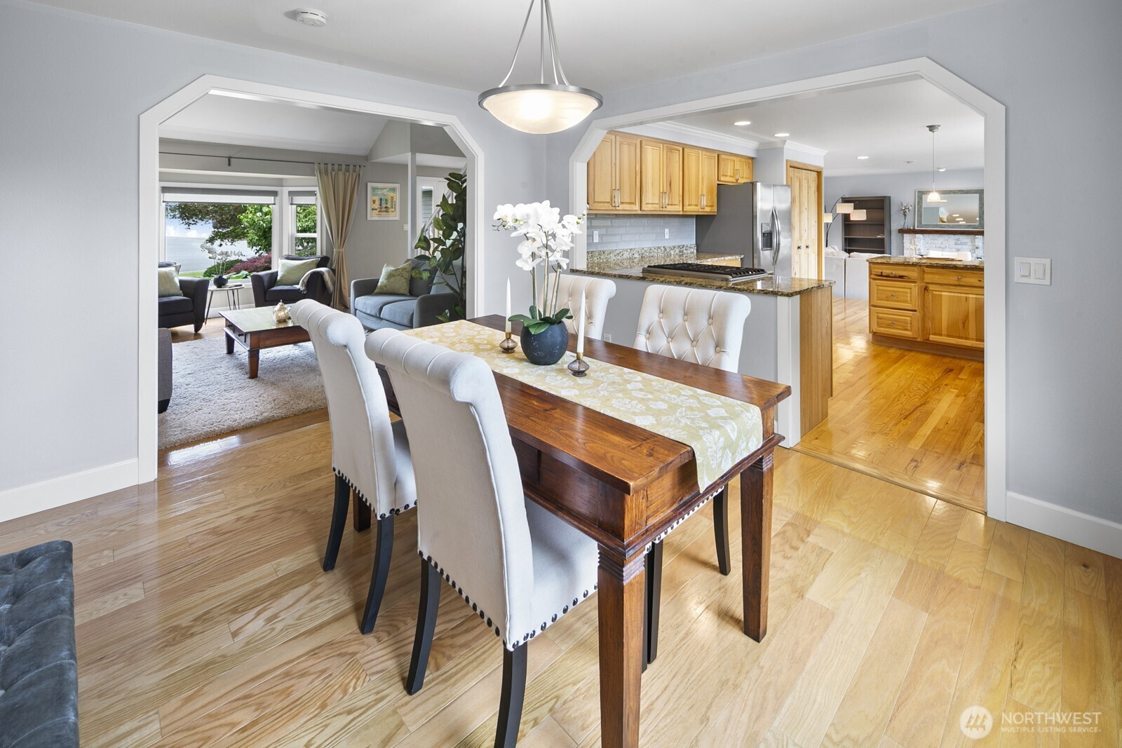 21227 SE 29th Street, Sammamish, WA 98075