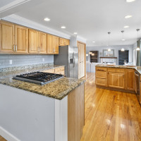 21227 SE 29th Street, Sammamish, WA 98075