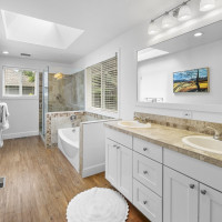 21227 SE 29th Street, Sammamish, WA 98075