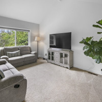 21227 SE 29th Street, Sammamish, WA 98075