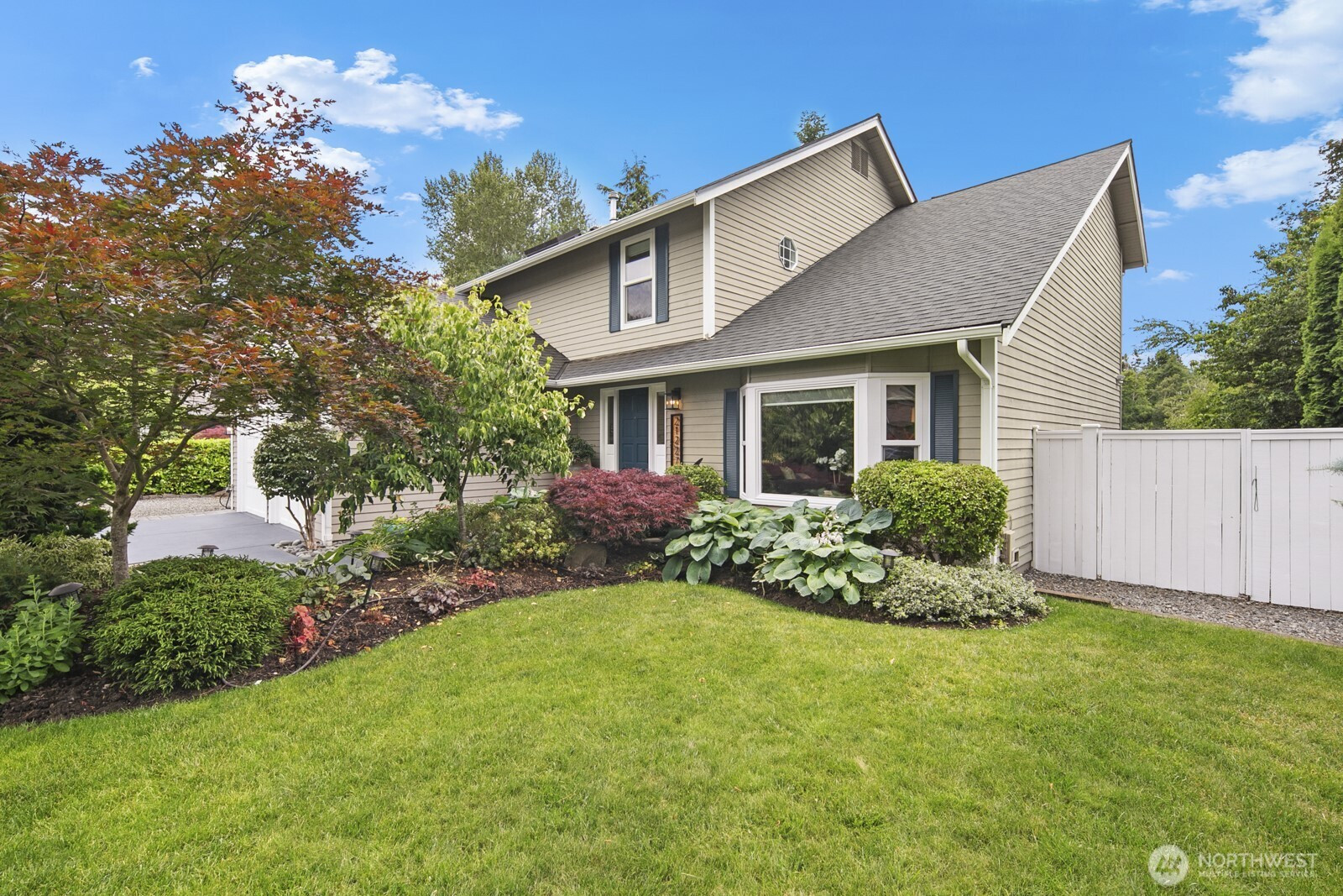 21227 SE 29th Street, Sammamish, WA 98075