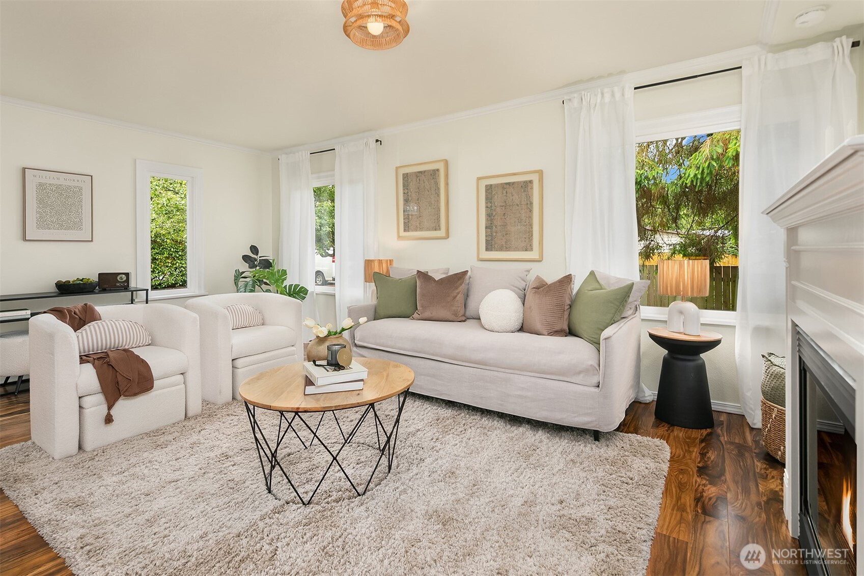 21106 49th Avenue W, Lynnwood, WA 98036