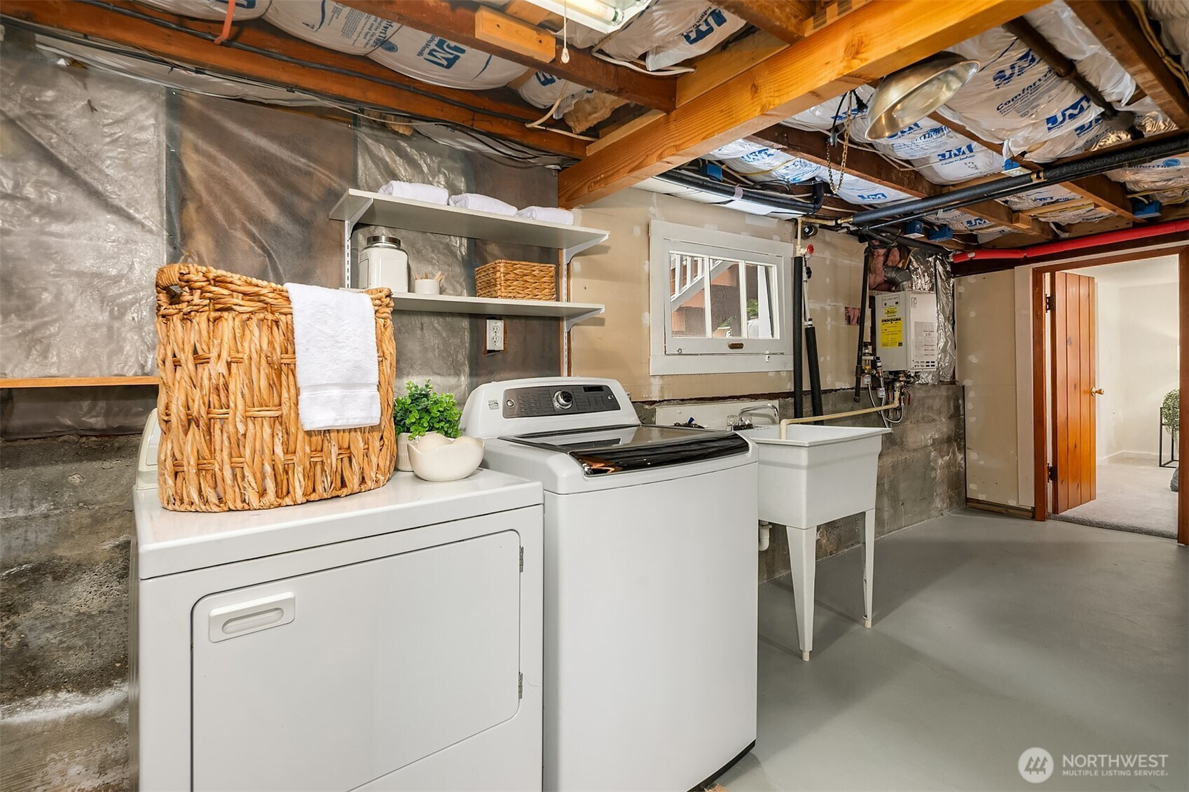 21106 49th Avenue W, Lynnwood, WA 98036