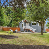 21106 49th Avenue W, Lynnwood, WA 98036