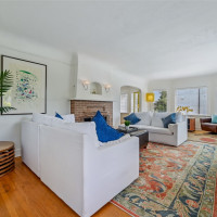 912 N 88th Street, Seattle, WA 98103