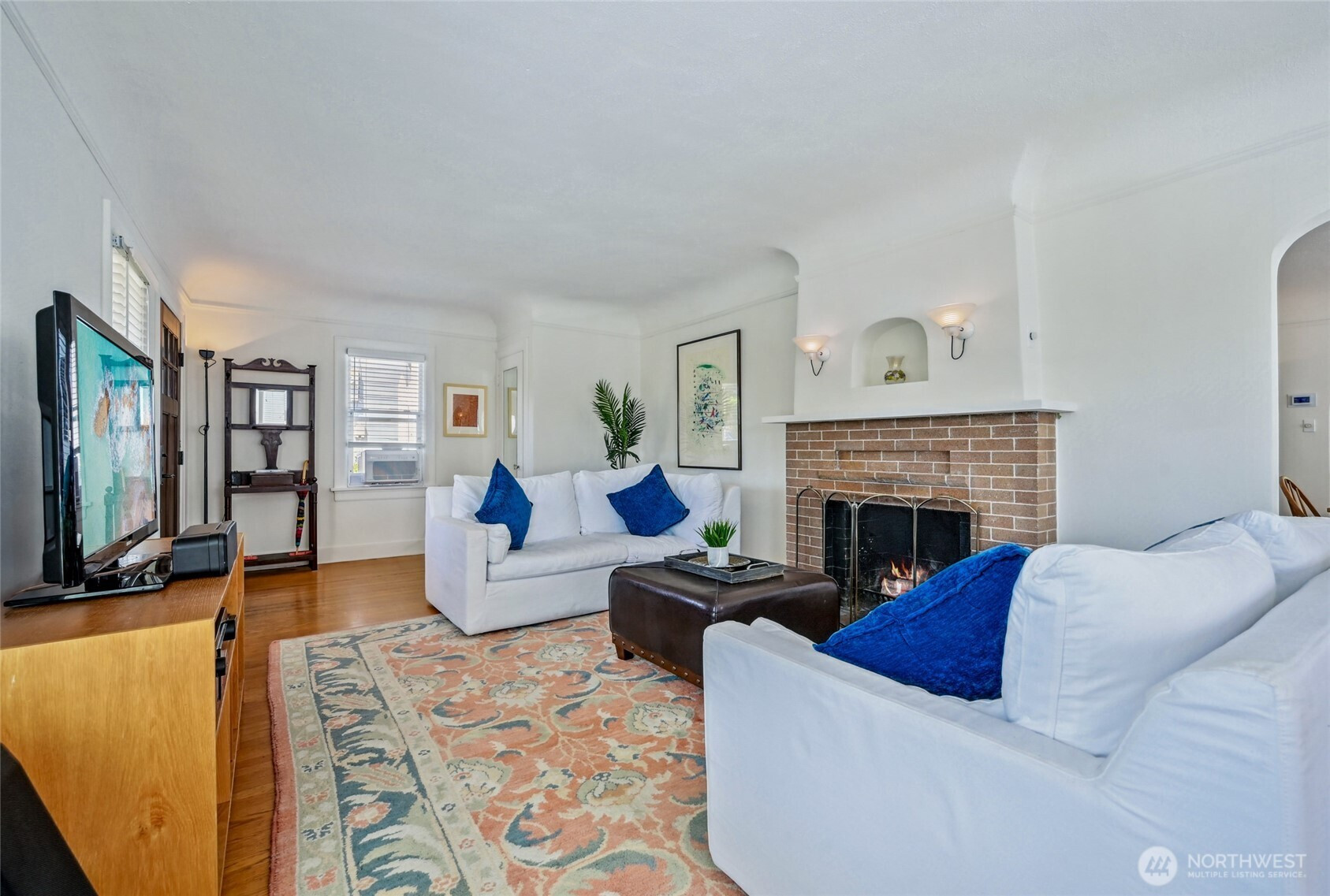 912 N 88th Street, Seattle, WA 98103