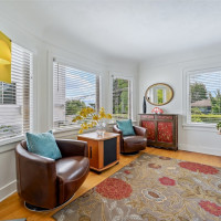 912 N 88th Street, Seattle, WA 98103