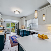 912 N 88th Street, Seattle, WA 98103