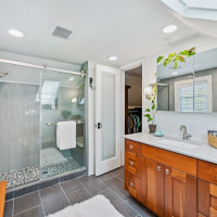 912 N 88th Street, Seattle, WA 98103