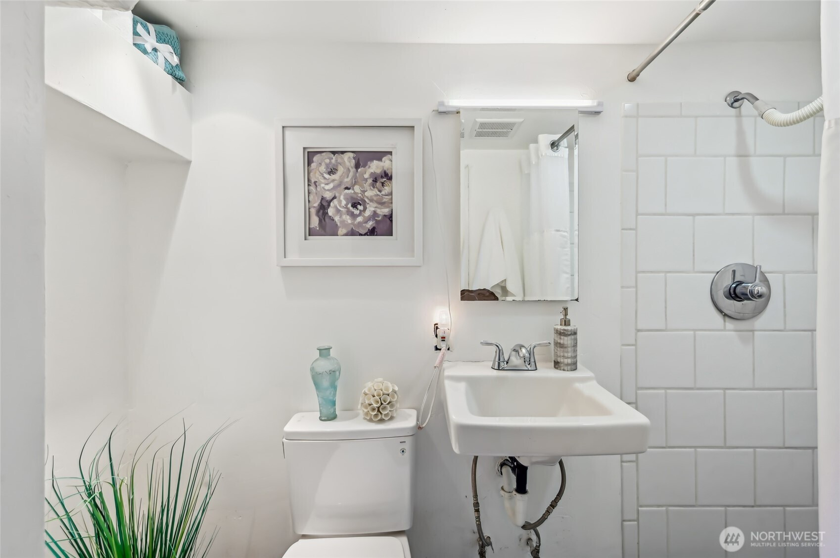 912 N 88th Street, Seattle, WA 98103