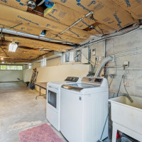 912 N 88th Street, Seattle, WA 98103