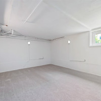 912 N 88th Street, Seattle, WA 98103