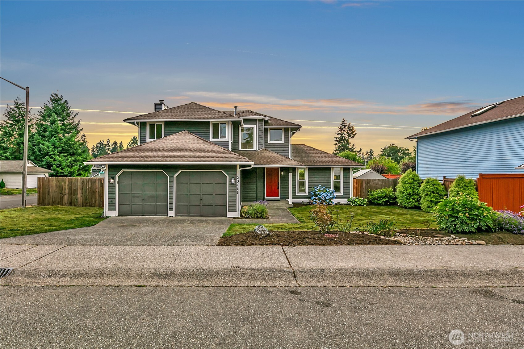 20411 105th Place SE, Kent, WA 98031
