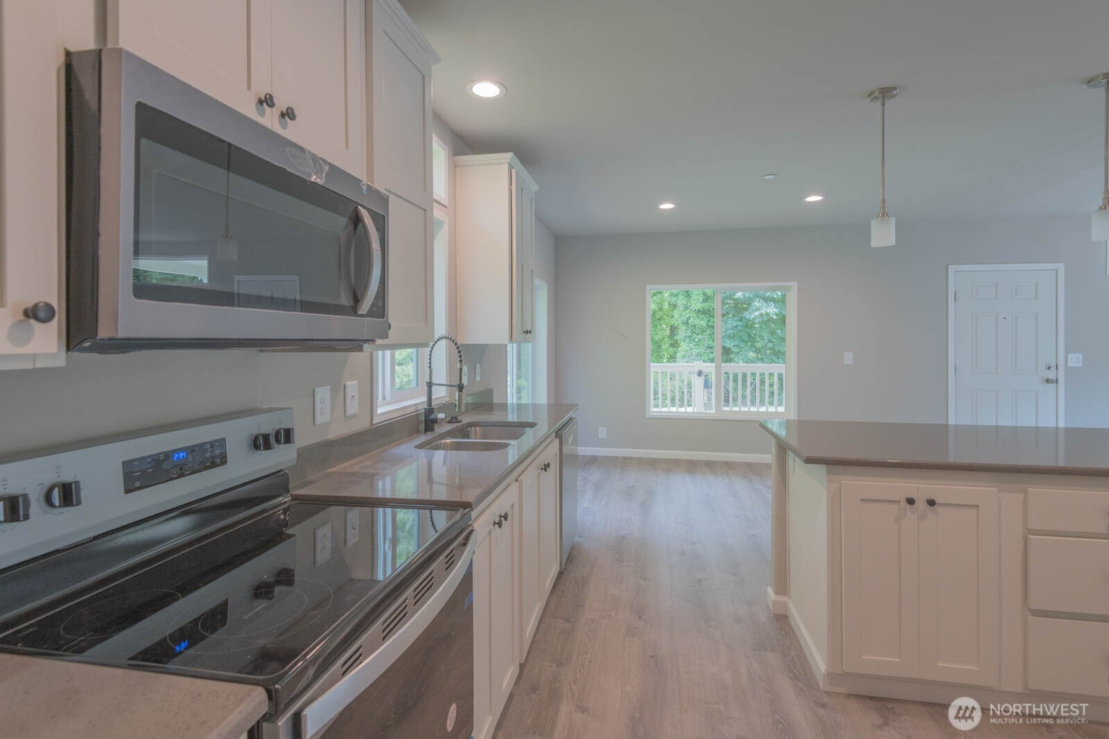 9010 Denise Place NE, Bremerton, WA 98311