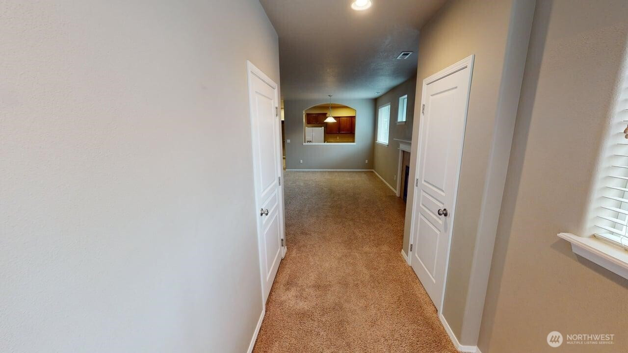 1122 SW Carver Street, College Place, WA 99324