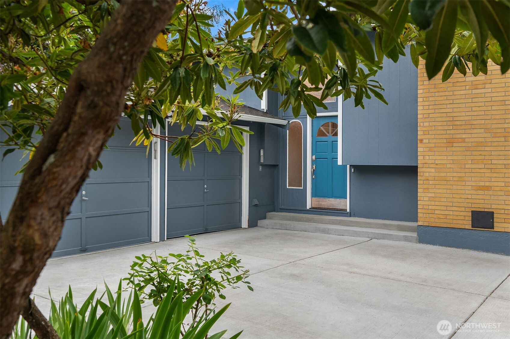 16825 NE 106th Street, Redmond, WA 98052