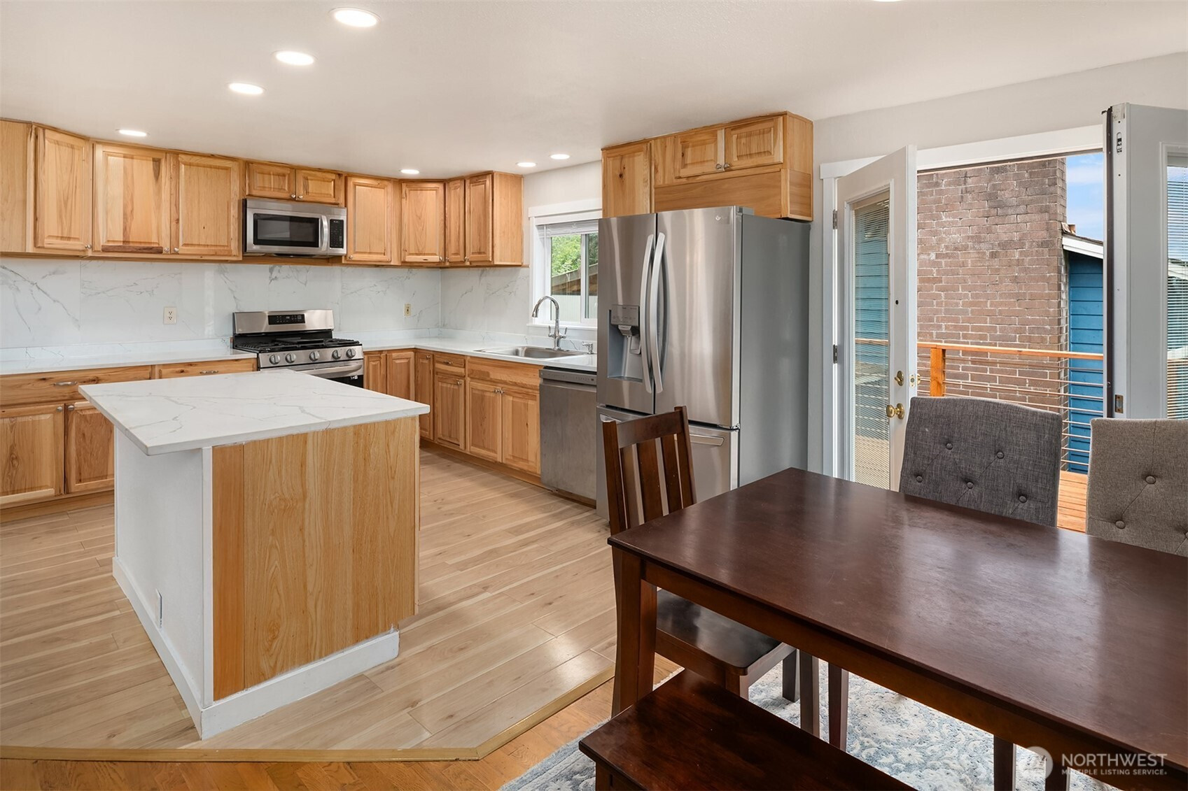 16825 NE 106th Street, Redmond, WA 98052