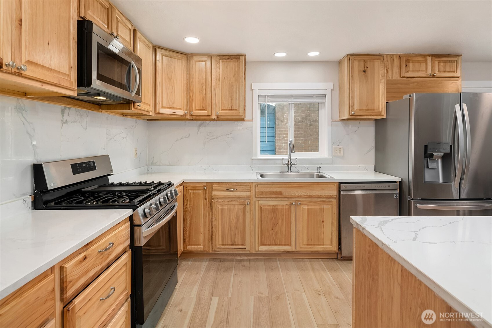 16825 NE 106th Street, Redmond, WA 98052