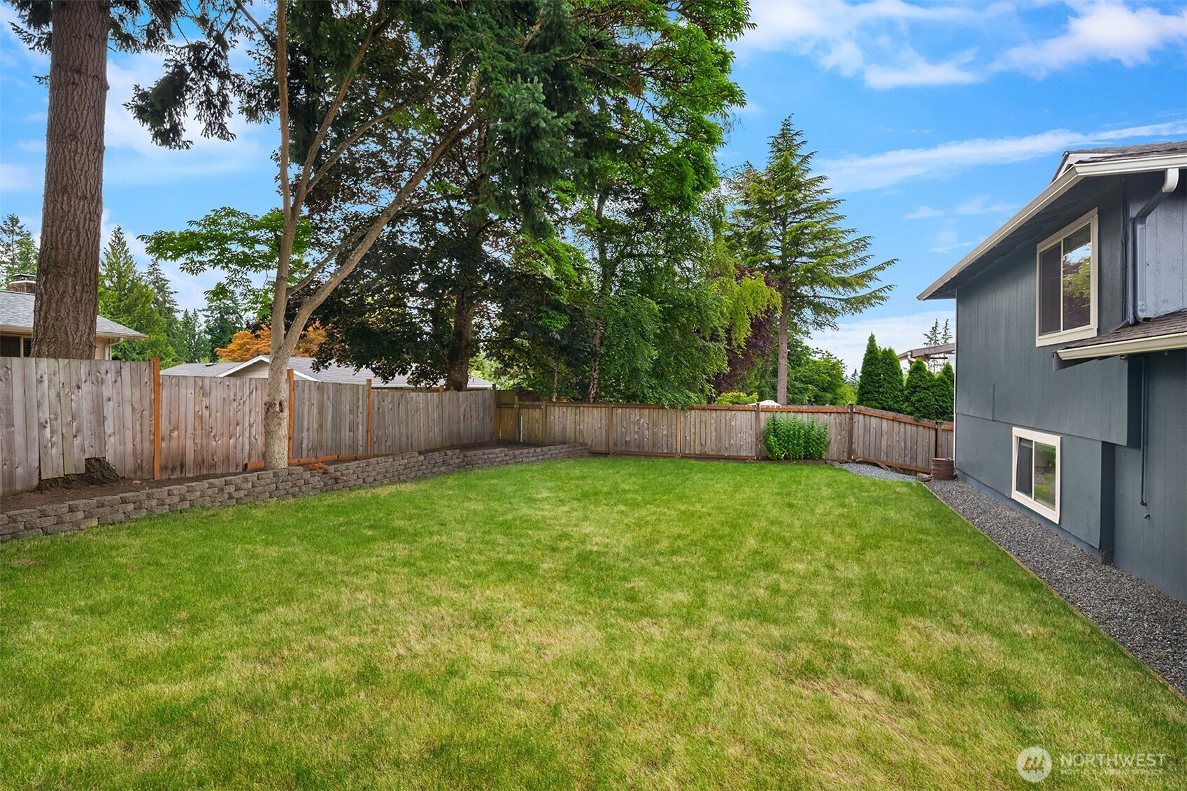 16825 NE 106th Street, Redmond, WA 98052