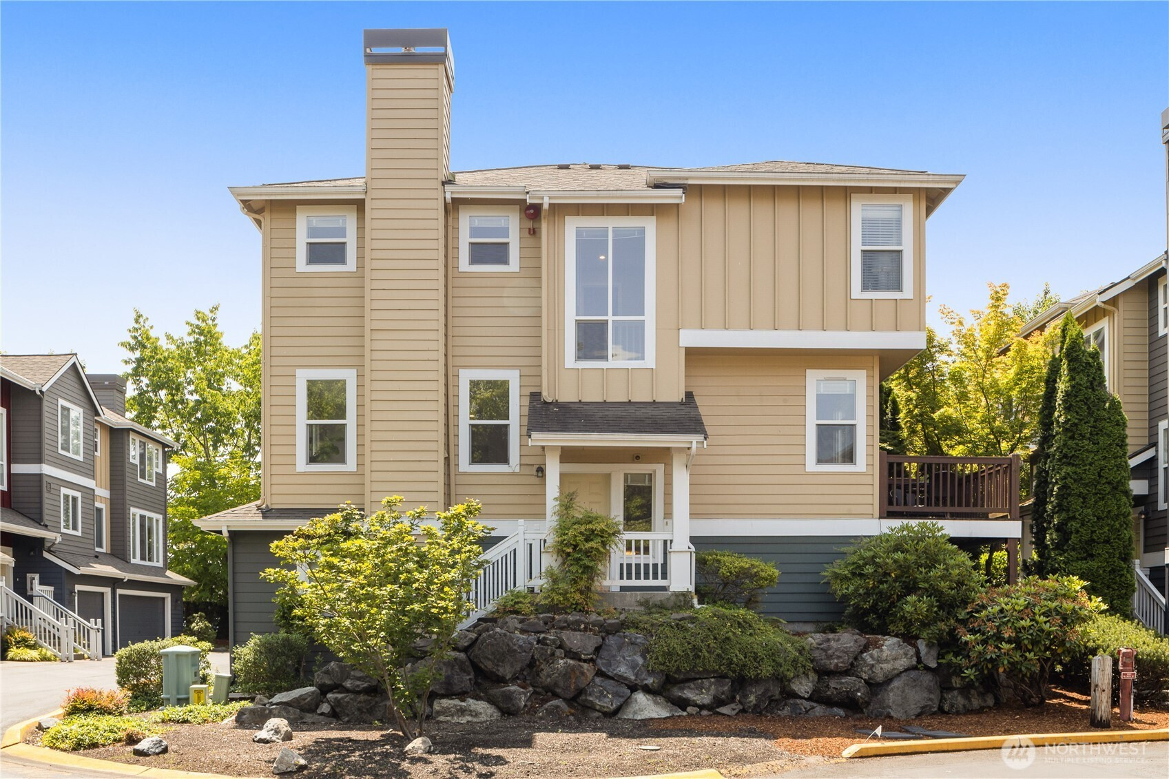 16107 NE 90th Way, Redmond, WA 98052