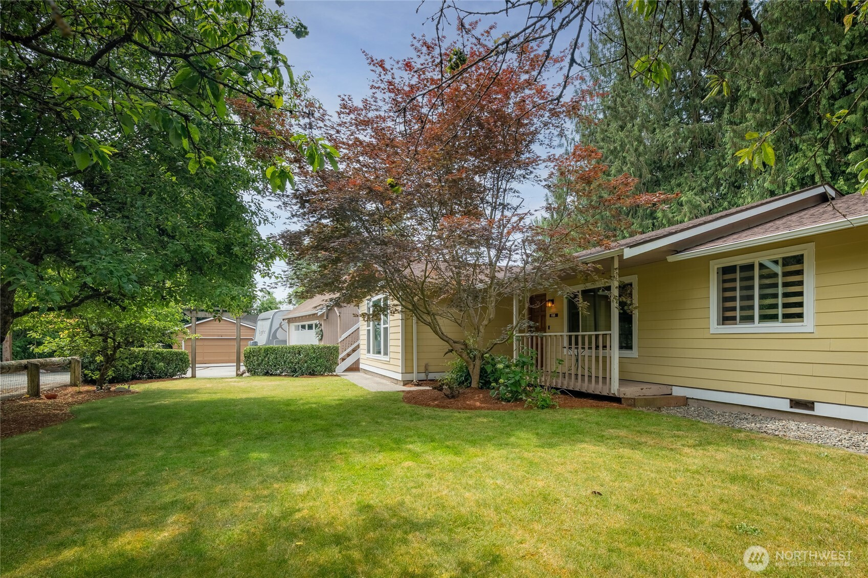 118 W Winesap Road, Bothell, WA 98012