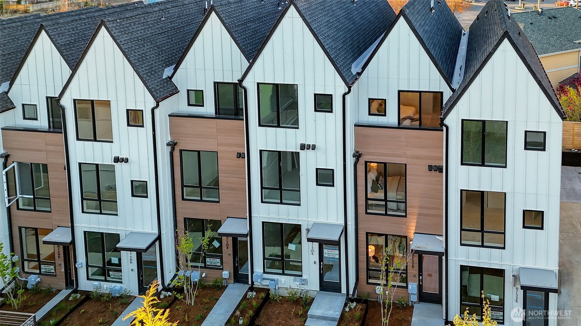 9750 A Holman Road NW, Seattle, WA 98117