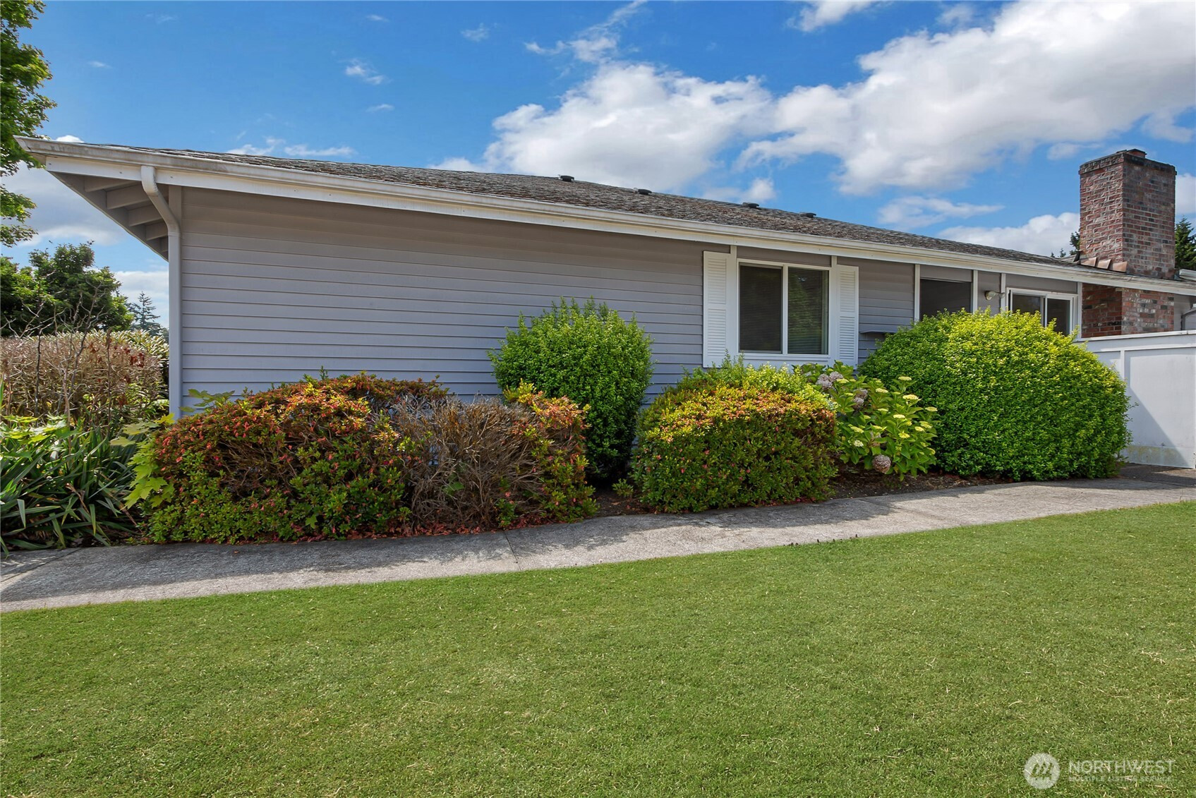 8608 Onyx Drive SW, Lakewood, WA 98498